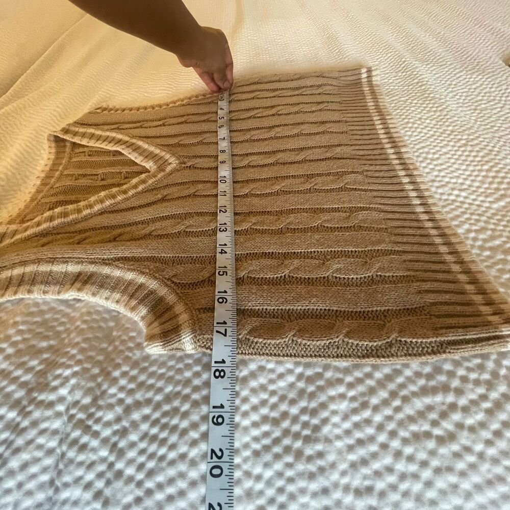 Women's Beige Cable-knit Vest V-neck Acrylic tank Top Sweater Size M - Picture 5 of 6